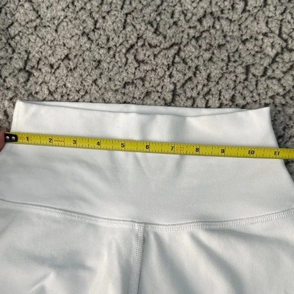 ALO Yoga Soft White Leggings - Picture 7 of 11